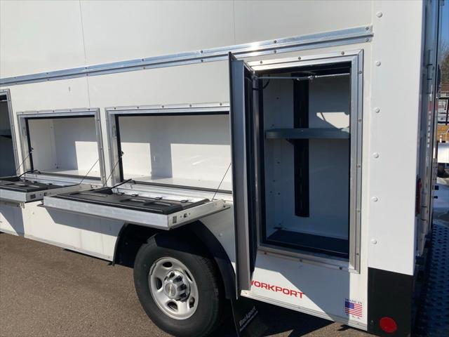 2025 Chevrolet Express Cutaway Work Van