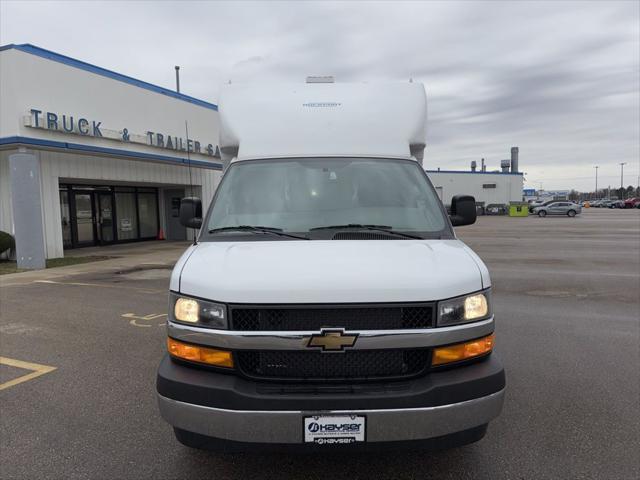 2025 Chevrolet Express Cutaway Work Van