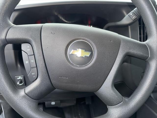 2025 Chevrolet Express Cutaway Work Van