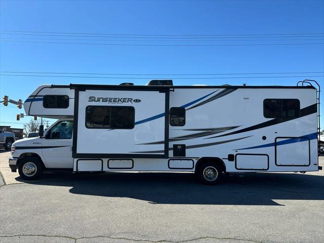 2022 Ford E-450 Cutaway 3250LE