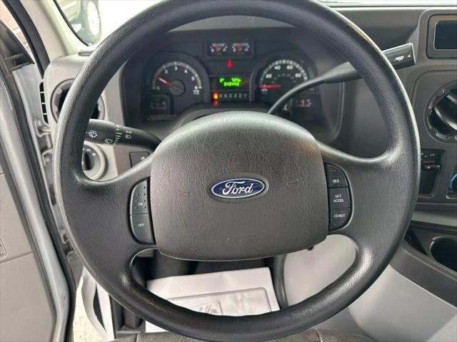 2022 Ford E-450 Cutaway 3250LE