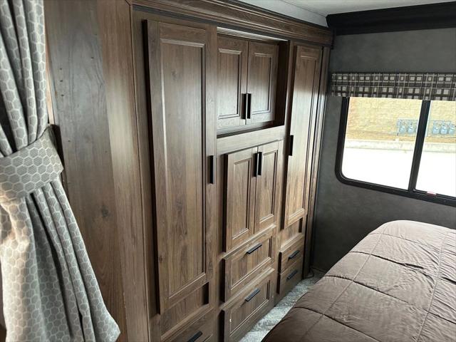 2022 Ford E-450 Cutaway 3250LE