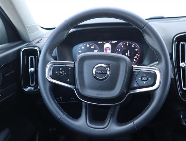 2022 Volvo XC40 T5 Inscription
