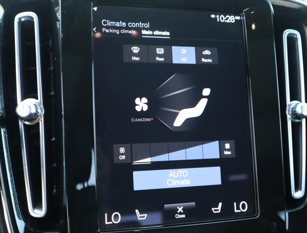 2022 Volvo XC40 T5 Inscription