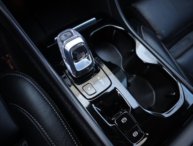 2022 Volvo XC40 T5 Inscription