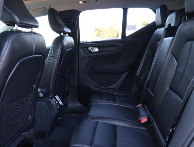 2022 Volvo XC40 T5 Inscription