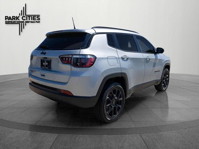 2025 Jeep Compass COMPASS LATITUDE 4X4