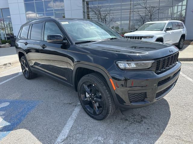 2025 Jeep Grand Cherokee GRAND CHEROKEE L ALTITUDE 4X4