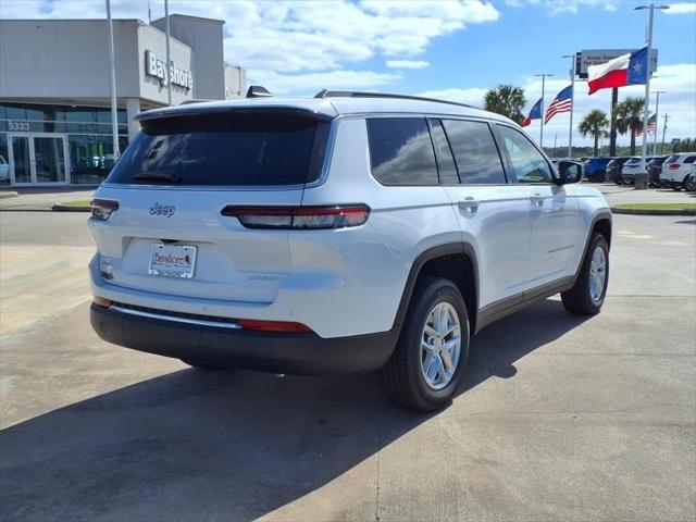 2025 Jeep Grand Cherokee GRAND CHEROKEE L LAREDO 4X4