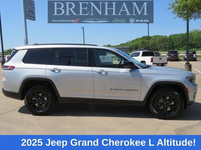 2025 Jeep Grand Cherokee GRAND CHEROKEE L ALTITUDE 4X4