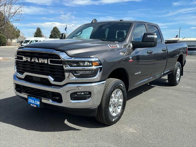 2025 RAM Ram 3500 RAM 3500 BIG HORN CREW CAB 4X4 8 BOX