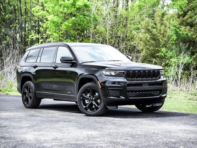2025 Jeep Grand Cherokee GRAND CHEROKEE L ALTITUDE 4X2