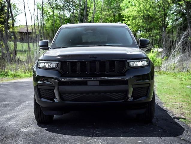 2025 Jeep Grand Cherokee GRAND CHEROKEE L ALTITUDE 4X4