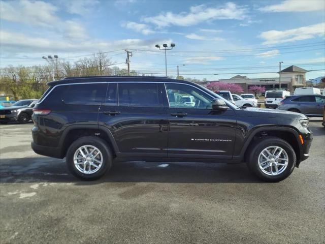 2025 Jeep Grand Cherokee GRAND CHEROKEE L LAREDO X 4X4