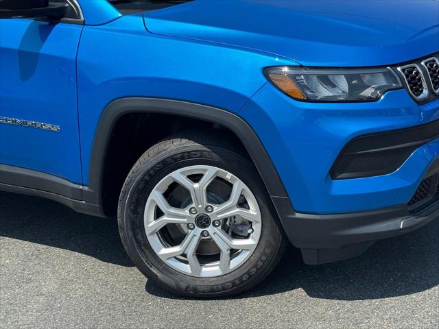 2025 Jeep Compass COMPASS SPORT 4X4
