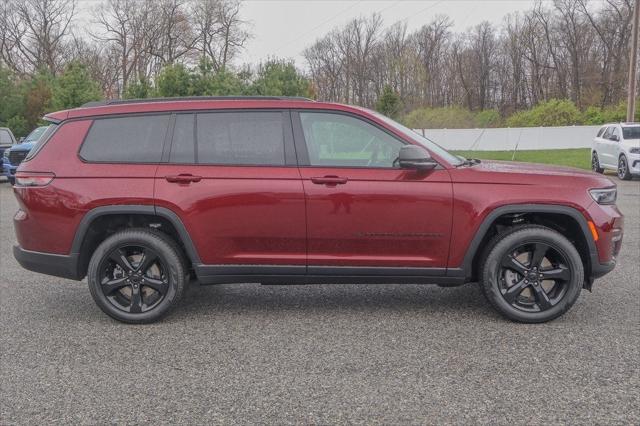 2025 Jeep Grand Cherokee GRAND CHEROKEE L LIMITED 4X4