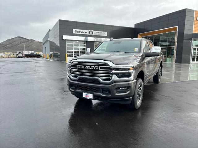 2025 RAM Ram 3500 RAM 3500 LARAMIE CREW CAB 4X4 64 BOX 2025 RAM Ram 3500 RAM 3500 LARAMIE CREW CAB 4X4 64 BOX