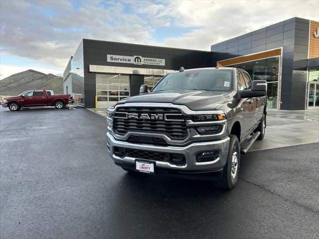 2025 RAM Ram 3500 RAM 3500 TRADESMAN CREW CAB 4X4 8 BOX 2025 RAM Ram 3500 RAM 3500 TRADESMAN CREW CAB 4X4 8 BOX