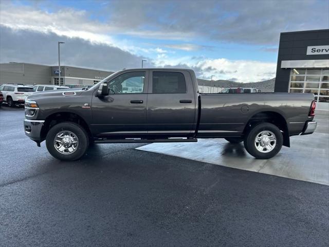 2025 RAM Ram 3500 RAM 3500 TRADESMAN CREW CAB 4X4 8 BOX 2025 RAM Ram 3500 RAM 3500 TRADESMAN CREW CAB 4X4 8 BOX