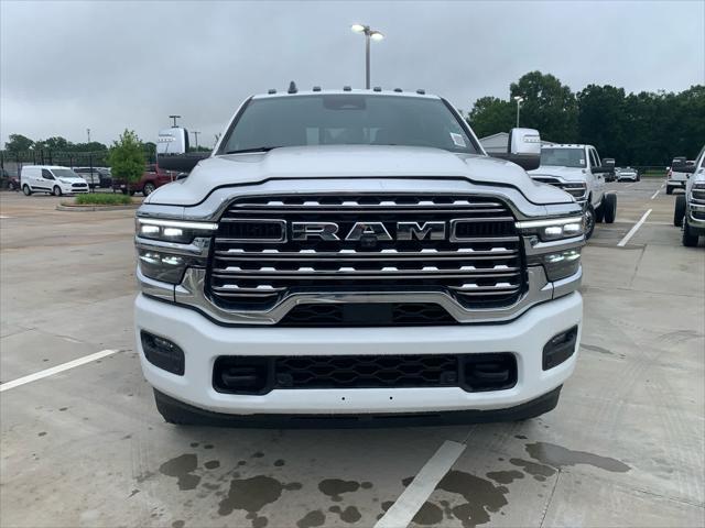 2025 RAM Ram 3500 RAM 3500 LIMITED CREW CAB 4X4 8 BOX