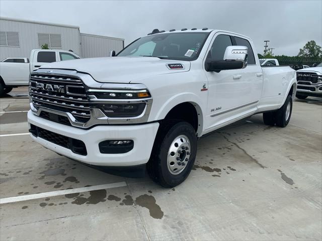 2025 RAM Ram 3500 RAM 3500 LIMITED CREW CAB 4X4 8 BOX