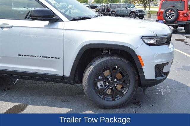 2025 Jeep Grand Cherokee GRAND CHEROKEE L ALTITUDE X 4X4