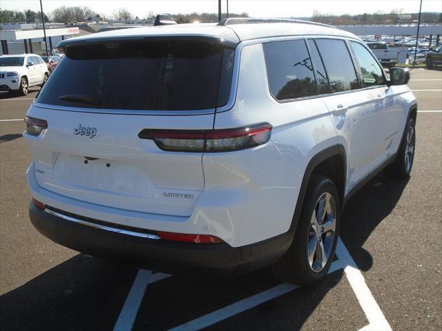 2025 Jeep Grand Cherokee GRAND CHEROKEE L LIMITED 4X4