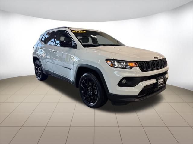 2025 Jeep Compass COMPASS LATITUDE 4X4 2025 Jeep Compass COMPASS LATITUDE 4X4