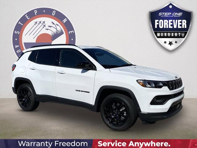 2025 Jeep Compass COMPASS LATITUDE 4X4