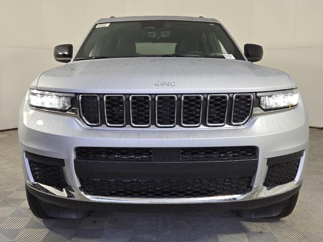 2025 Jeep Grand Cherokee GRAND CHEROKEE L LAREDO 4X2