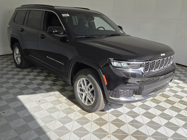 2025 Jeep Grand Cherokee GRAND CHEROKEE L LAREDO 4X2
