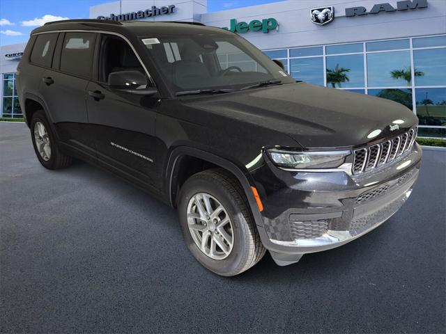 2025 Jeep Grand Cherokee GRAND CHEROKEE L LAREDO 4X4 2025 Jeep Grand Cherokee GRAND CHEROKEE L LAREDO 4X4