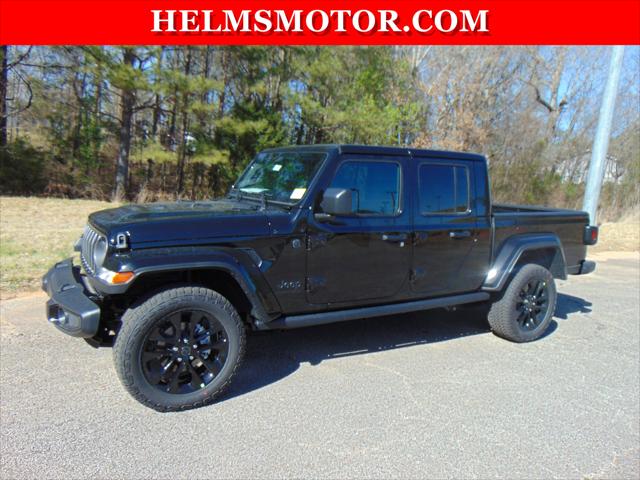 2025 Jeep Gladiator GLADIATOR NIGHTHAWK 4X4