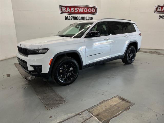 2025 Jeep Grand Cherokee GRAND CHEROKEE L ALTITUDE X 4X4