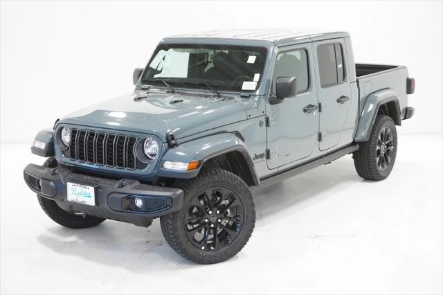 2025 Jeep Gladiator GLADIATOR NIGHTHAWK 4X4
