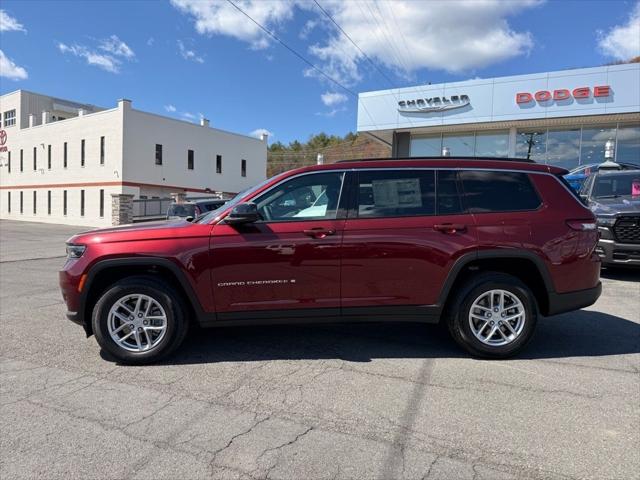 2025 Jeep Grand Cherokee GRAND CHEROKEE L LAREDO X 4X4