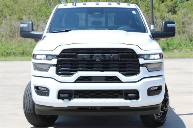 2025 RAM Ram 3500 RAM 3500 BIG HORN CREW CAB 4X4 8 BOX