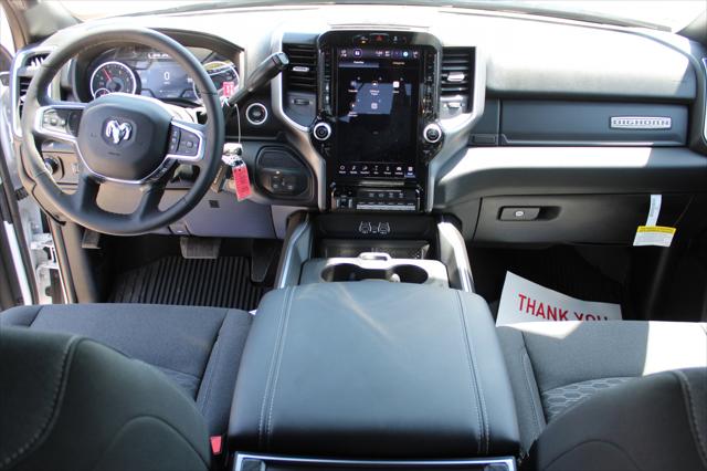 2025 RAM Ram 3500 RAM 3500 BIG HORN CREW CAB 4X4 8 BOX 2025 RAM Ram 3500 RAM 3500 BIG HORN CREW CAB 4X4 8 BOX