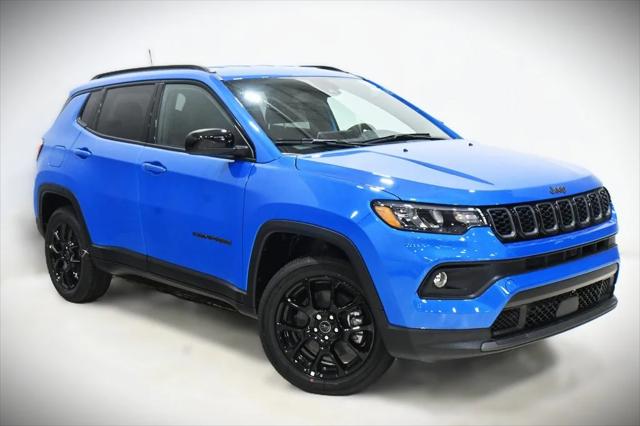 2025 Jeep Compass COMPASS LATITUDE 4X4