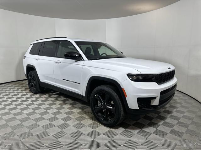 2025 Jeep Grand Cherokee GRAND CHEROKEE L ALTITUDE X 4X4