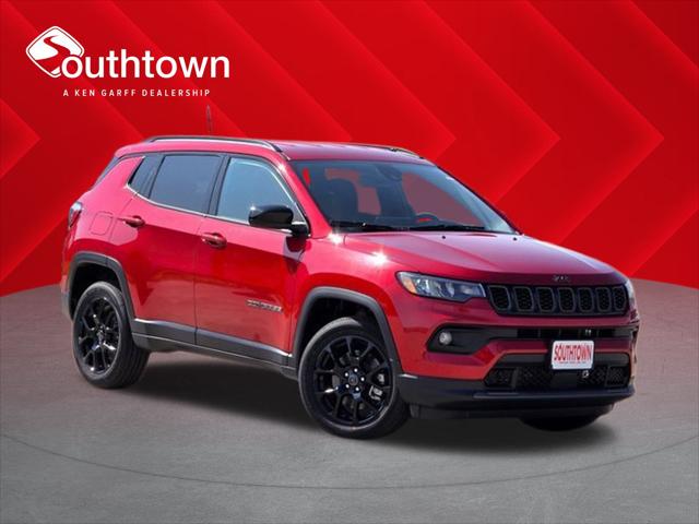 2025 Jeep Compass COMPASS LATITUDE 4X4