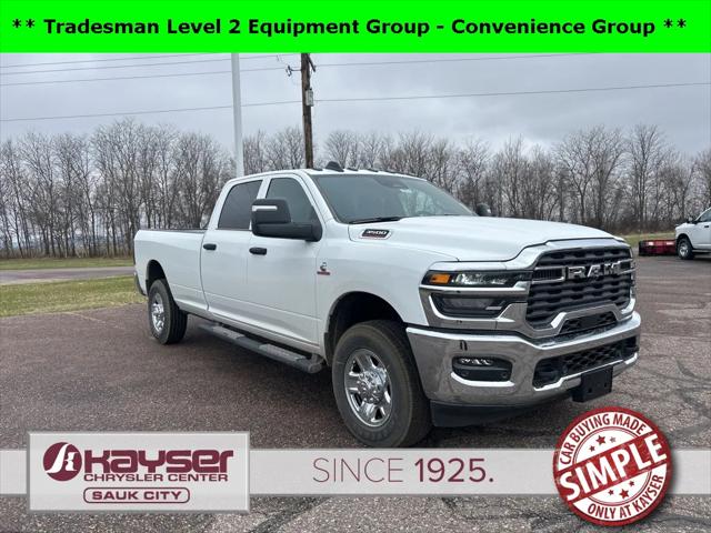 2025 RAM Ram 3500 RAM 3500 TRADESMAN CREW CAB 4X4 8 BOX