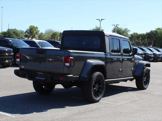 2025 Jeep Gladiator GLADIATOR NIGHTHAWK 4X4