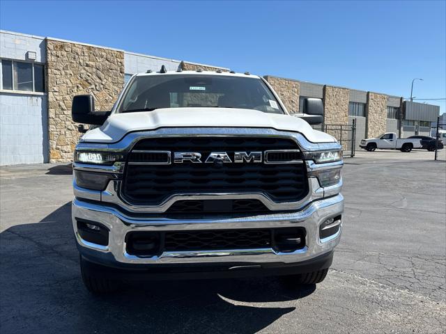 2025 RAM Ram 2500 RAM 2500 TRADESMAN CREW CAB 4X4 64 BOX
