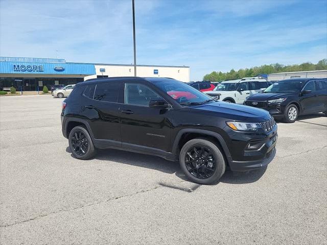 2025 Jeep Compass COMPASS LATITUDE 4X4