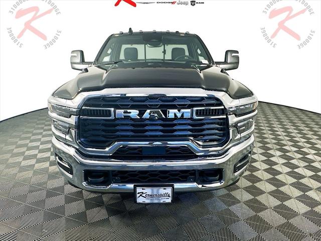 2025 RAM Ram 3500 RAM 3500 TRADESMAN REGULAR CAB 4X4 8 BOX