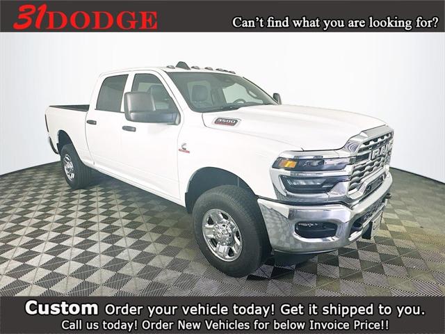 2025 RAM Ram 3500 RAM 3500 TRADESMAN CREW CAB 4X4 64 BOX