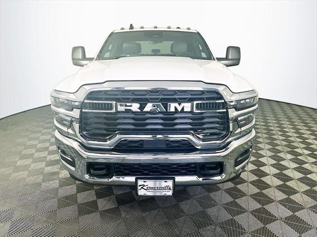 2025 RAM Ram 3500 RAM 3500 TRADESMAN CREW CAB 4X4 64 BOX