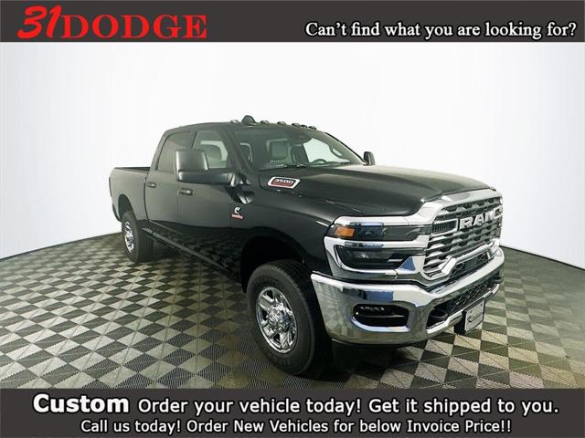 2025 RAM Ram 3500 RAM 3500 TRADESMAN CREW CAB 4X4 64 BOX