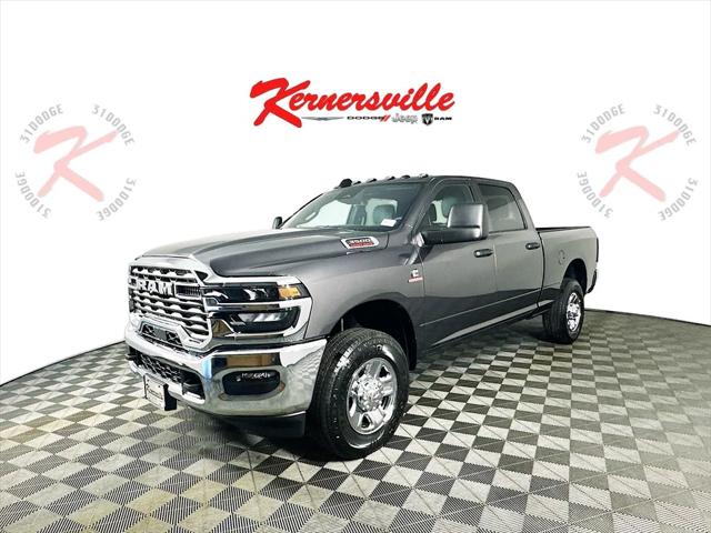 2025 RAM Ram 3500 RAM 3500 TRADESMAN CREW CAB 4X4 64 BOX
